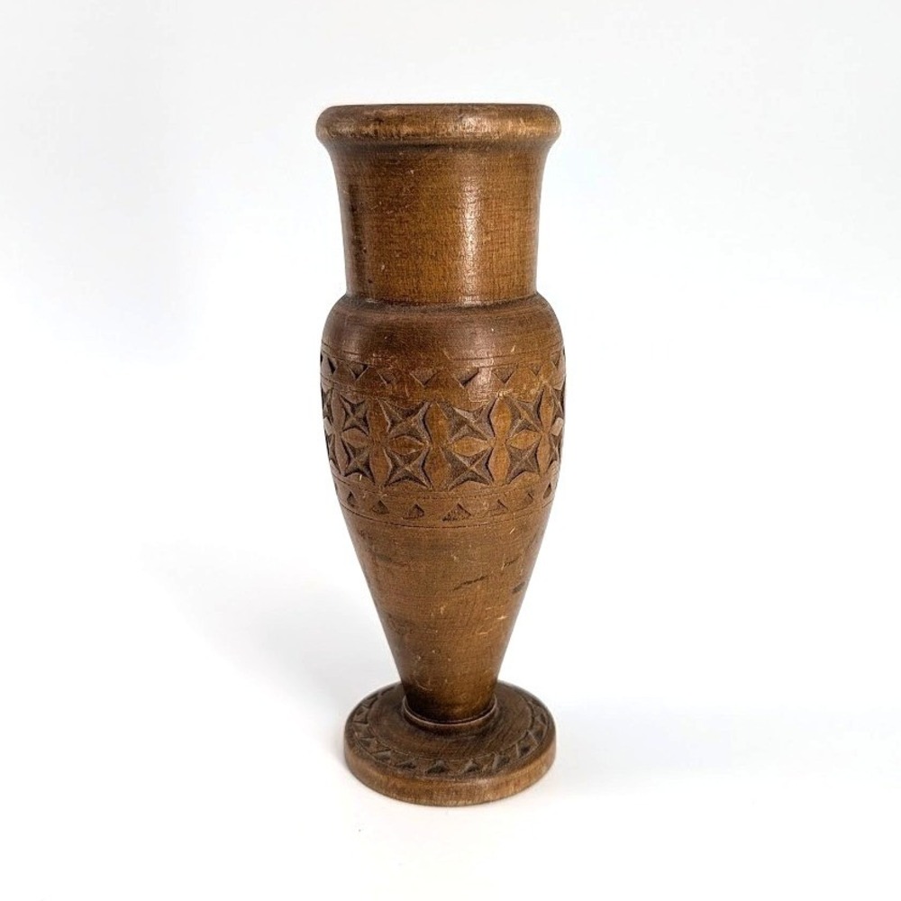 Antique Hand-Turned Carved Wooden Bud Vase Folk Art Primitive Decor c. 1900–1940